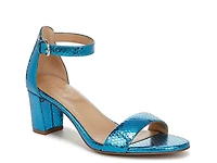 Vera Sandal