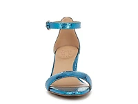 Vera Sandal