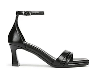 Khloe Sandal