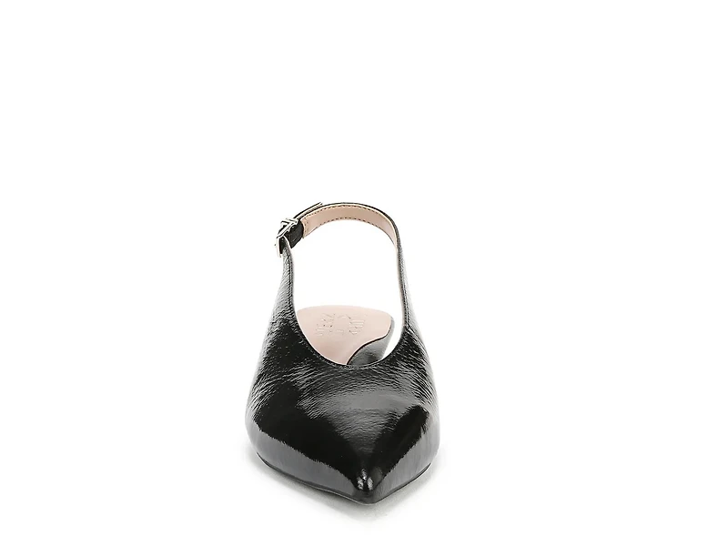 Nicolette Pump