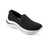 Golda Slip-On Sneaker