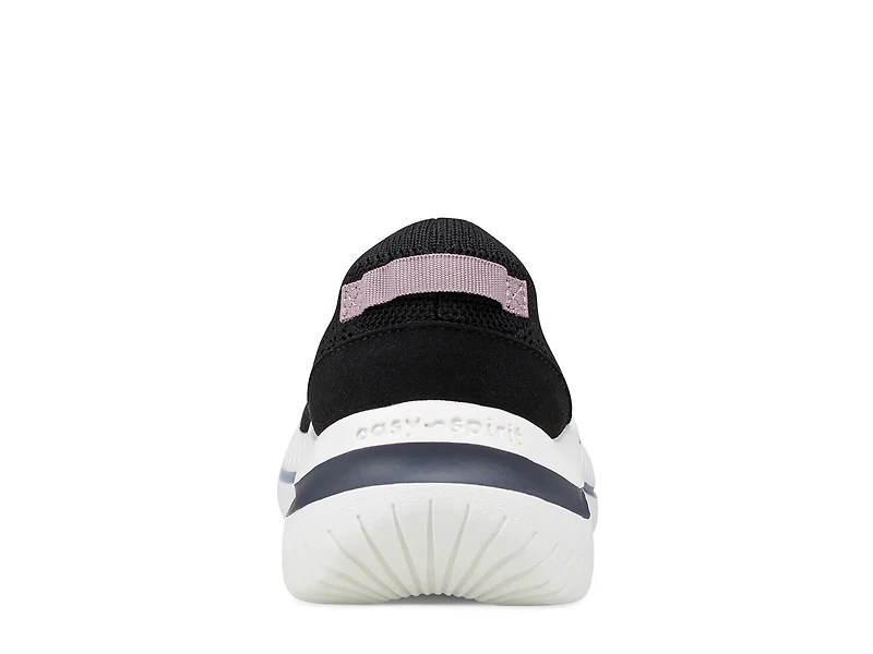 Golda Slip-On Sneaker