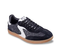 Hotshot Meshing Well Sneaker