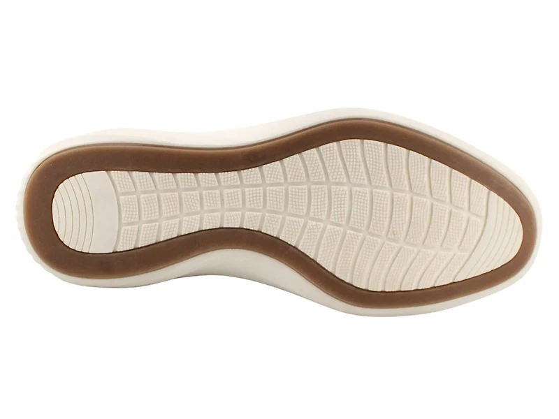 Colton Chukka Boot