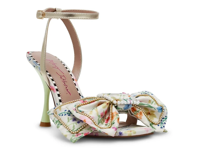 Denly Sandal
