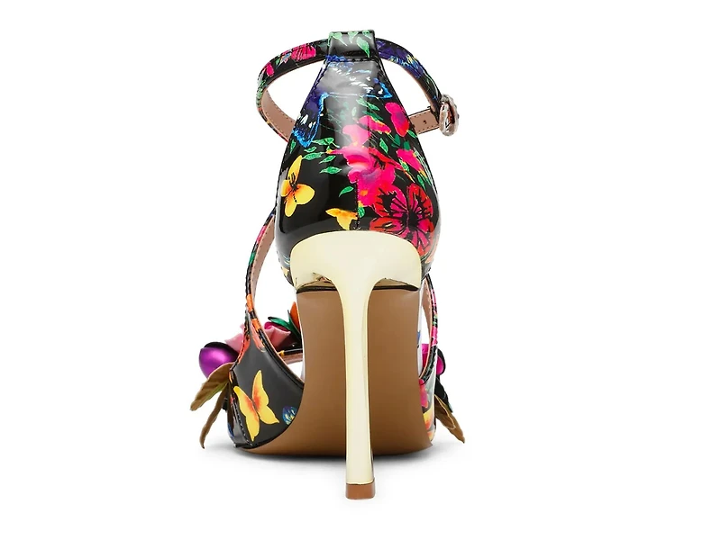 Mikah Sandal