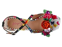 Mikah Sandal
