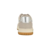 Nenya Sneaker