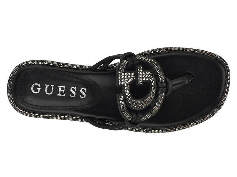 Saima Sandal