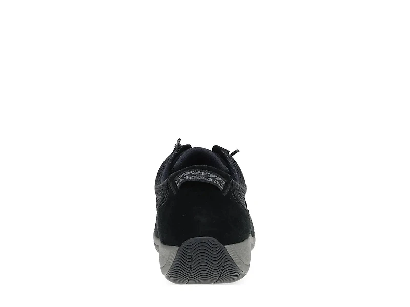 Harlyn Sneaker