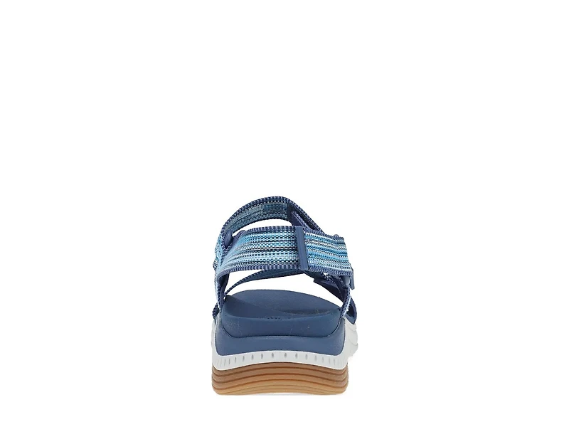 Rayna Sandal