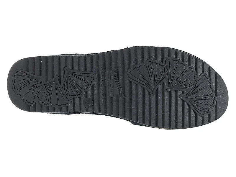 Mae Sandal