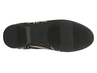 Kit Flat