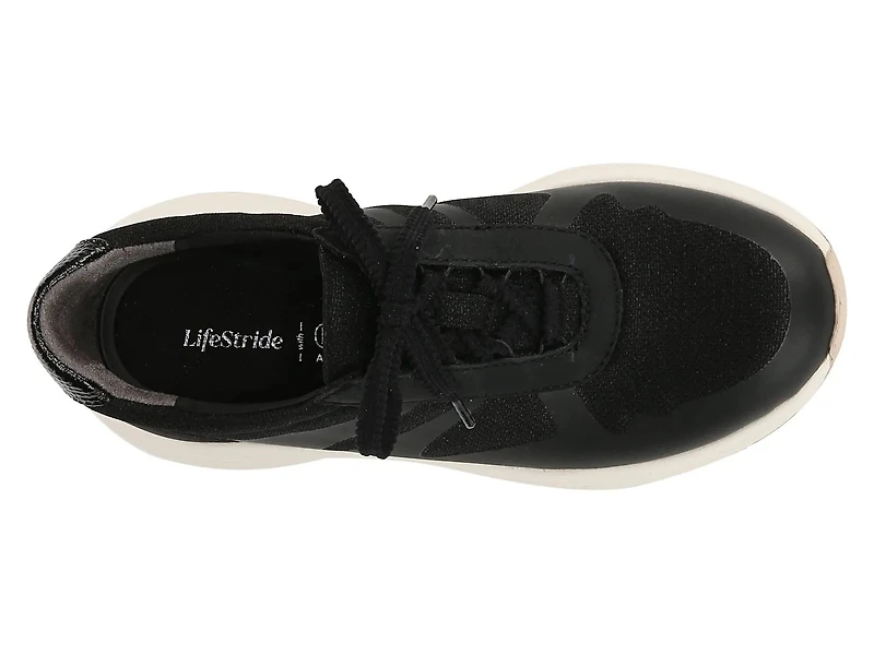 Impulse Sneaker