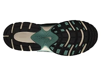 V5 RNR Sneaker