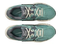 V5 RNR Sneaker