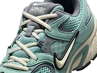V5 RNR Sneaker
