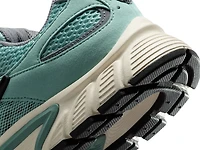 V5 RNR Sneaker