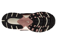 V5 RNR Sneaker