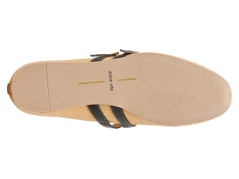 Baylee Flat