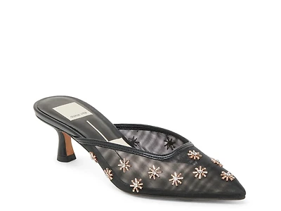 Clara Pump