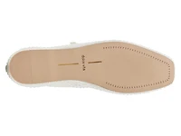 Reyes Mary Jane Flat