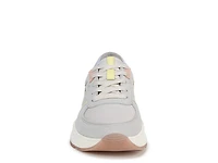 Blossom Sneaker