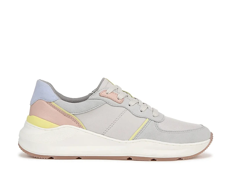 Blossom Sneaker