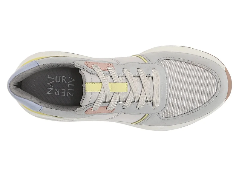 Blossom Sneaker
