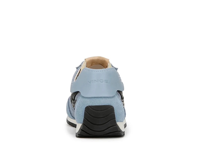 Oasis Runner Sneaker
