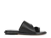 Lukas Sandal