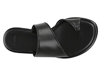 Lukas Sandal