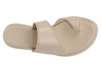 Lukas Sandal