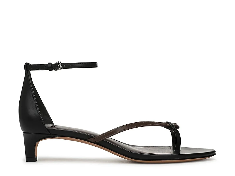 Siri Sandal