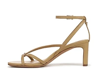 Marilyn Sandal