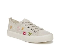 Vivid Sneaker