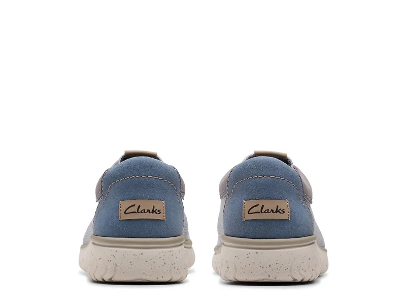 RelaxLite Lace Sneaker