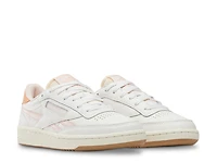 Club C Revenge Vintage Sneaker