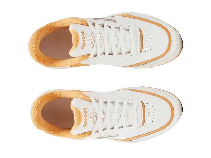 Club C Extra Sneaker