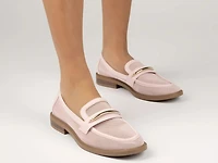 Rainey Loafer