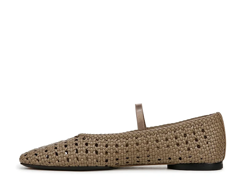 Vivian Mary Jane Flat