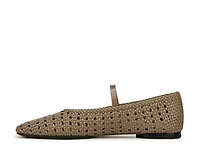 Vivian Mary Jane Flat