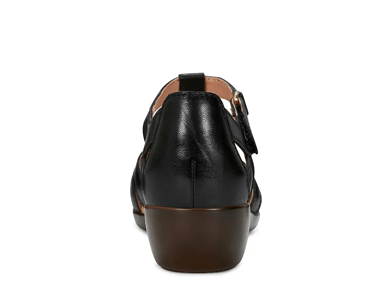 Darlyn Sandal