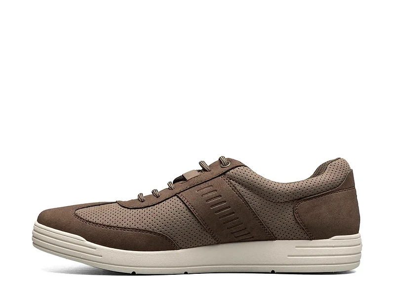 Kore City Walk Sneaker