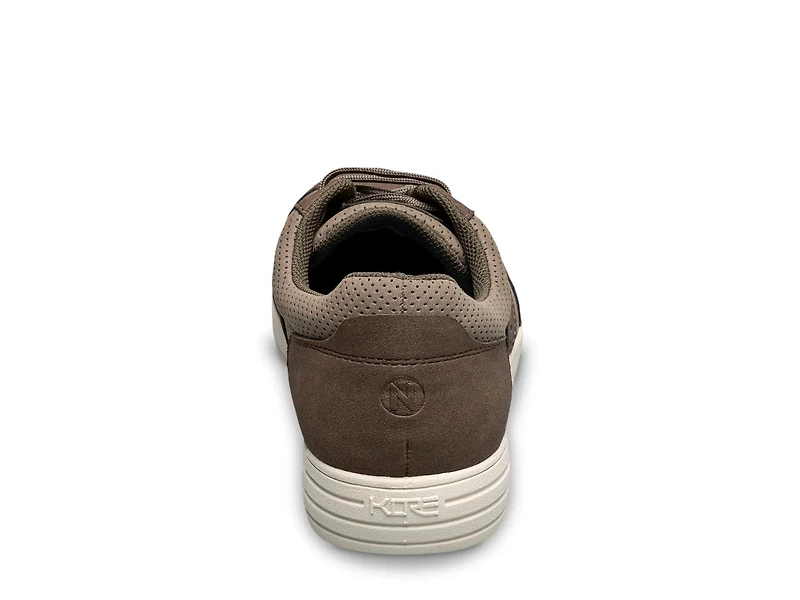 Kore City Walk Sneaker