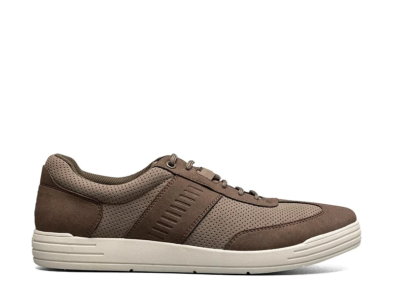 Kore City Walk Sneaker
