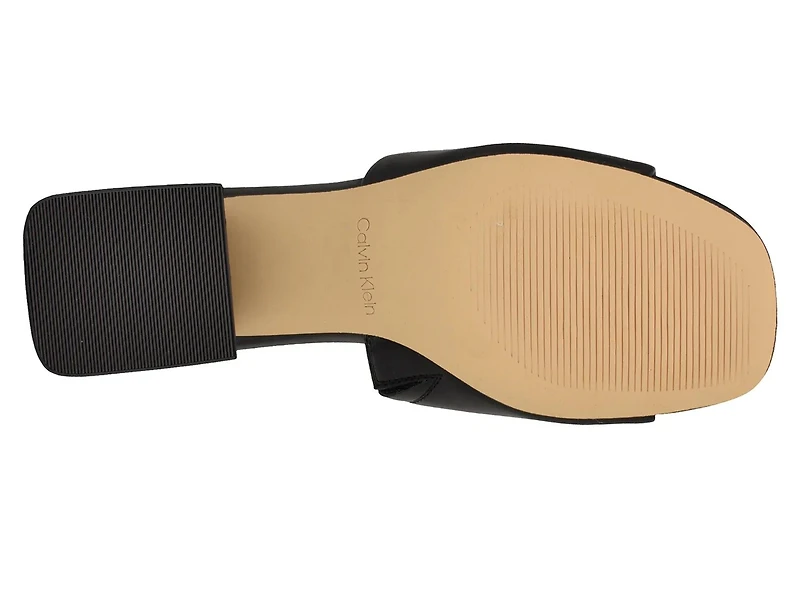 Rowena Sandal
