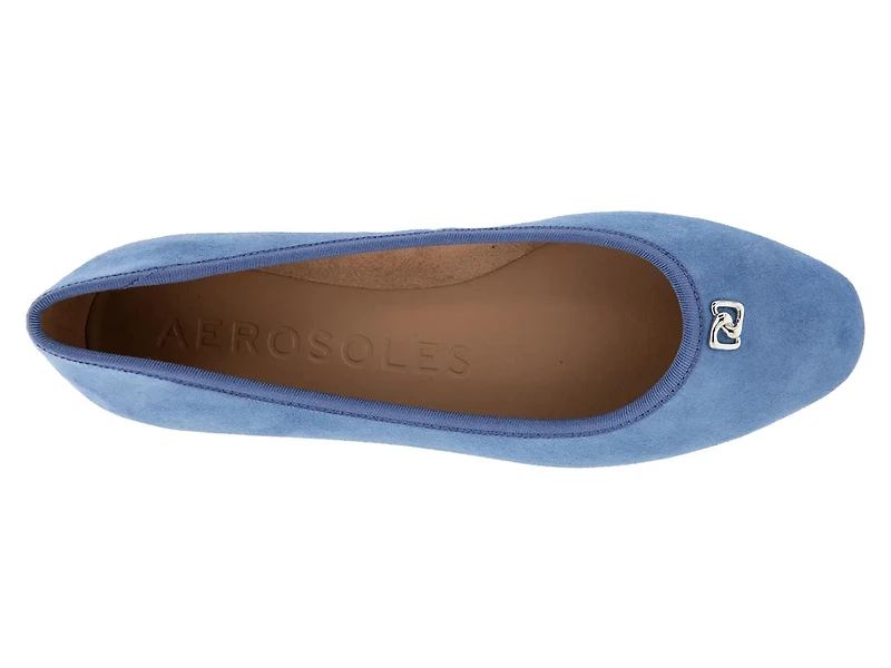 Arena Flat