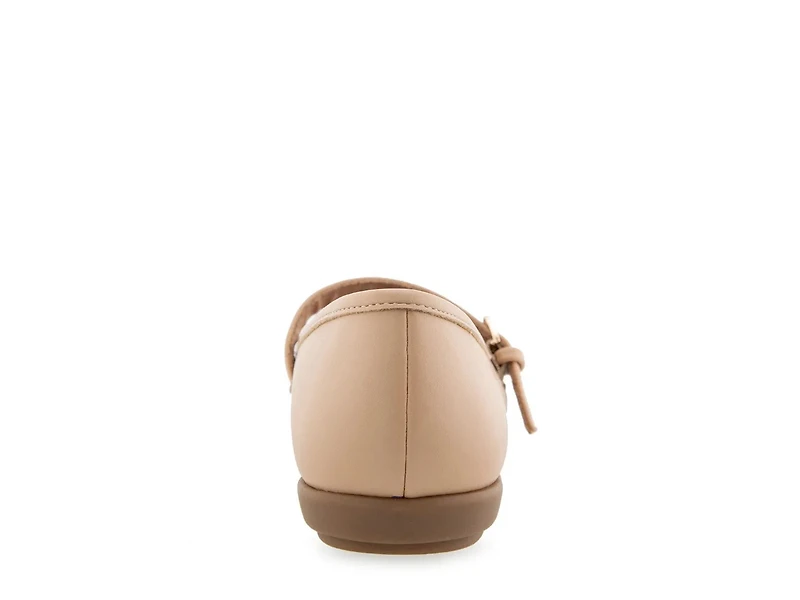 Baylee Mary Jane Flat