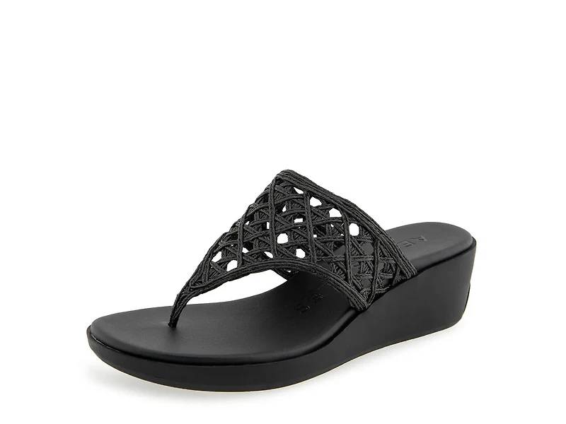 Ivie Wedge Sandal
